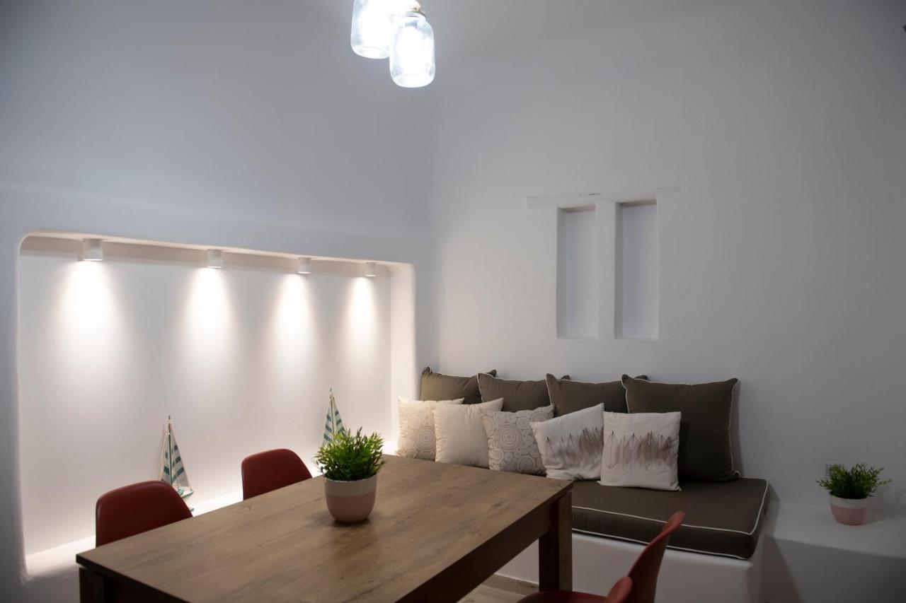 פנורמוס מיקונוס Superior Beachfront Apartment 1 With View To The Aegean Sea מראה חיצוני תמונה
